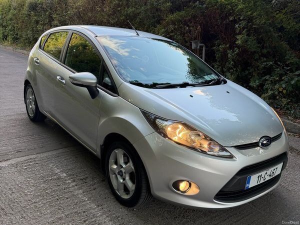 Ford Fiesta Hatchback, Petrol, 2011, Silver