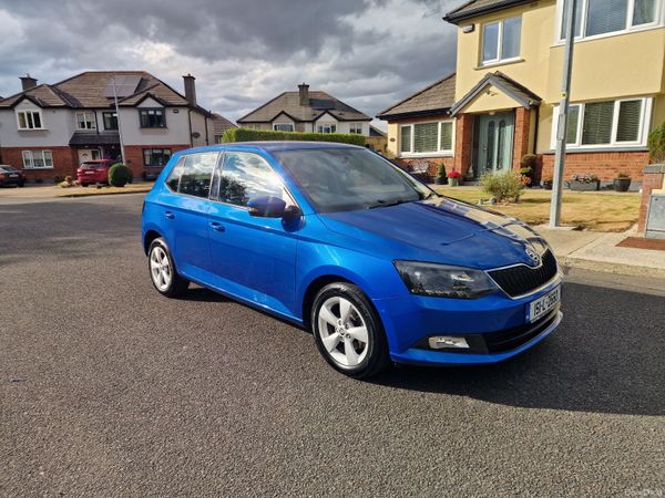 Skoda Fabia Hatchback, Petrol, 2015, Blue