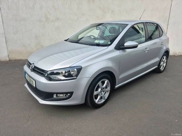 Volkswagen Polo Hatchback, Petrol, 2011, Silver