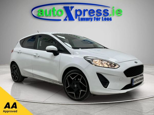 Ford Fiesta Hatchback, Petrol, 2019, White
