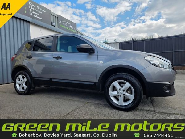 Nissan Qashqai Hatchback, Petrol, 2014, Grey