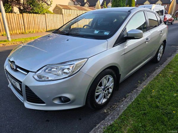 Ford Focus Saloon, Diesel, 2012, Silver