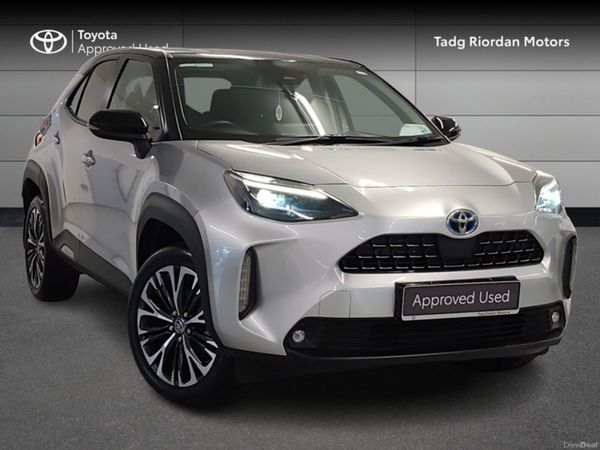 Toyota Yaris Cross Hatchback, Petrol Hybrid, 2022, Silver