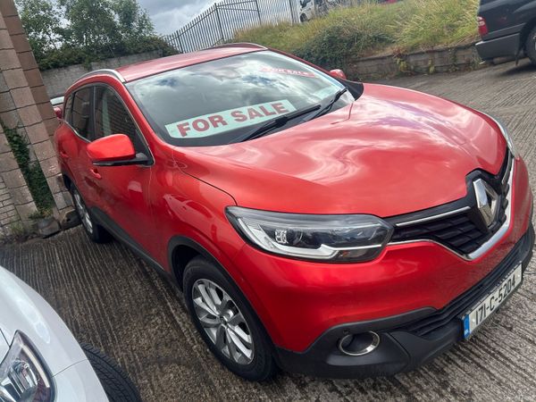 Renault Kadjar SUV, Diesel, 2017, Red