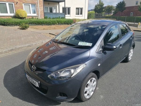 Mazda Mazda2 Hatchback, Petrol, 2011, Grey