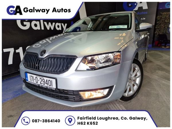 Skoda Octavia Hatchback, Diesel, 2017, Grey