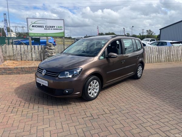 Volkswagen Touran MPV, Diesel, 2015, Brown