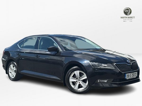 Skoda Superb Hatchback, Diesel, 2019, Black