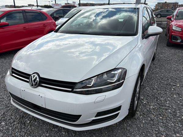 Volkswagen Golf Hatchback, Petrol, 2015, White