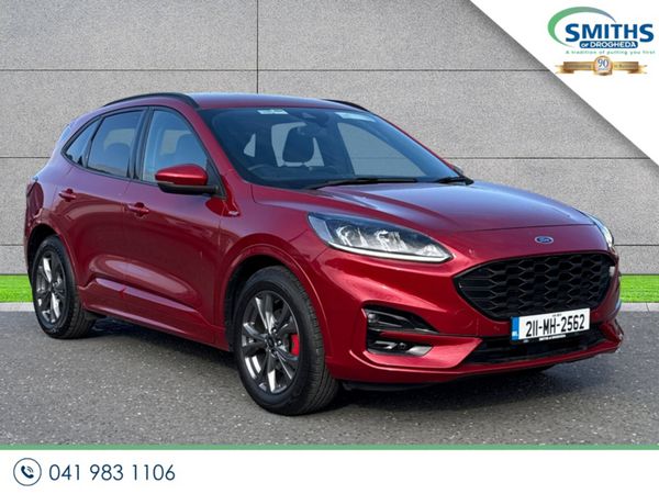 Ford Kuga MPV, Diesel, 2021, Red