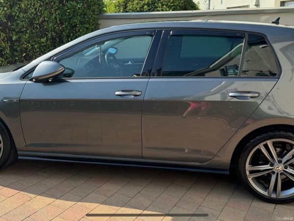 Volkswagen Golf Estate, Petrol, 2018, Grey