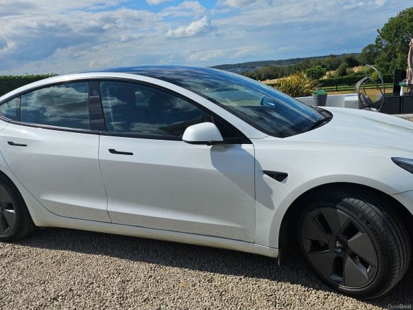 Tesla Model 3 Saloon, Electric, 2023, White