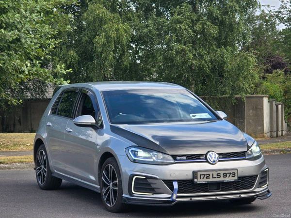 Volkswagen Golf Hatchback, Petrol Plug-in Hybrid, 2017, Silver