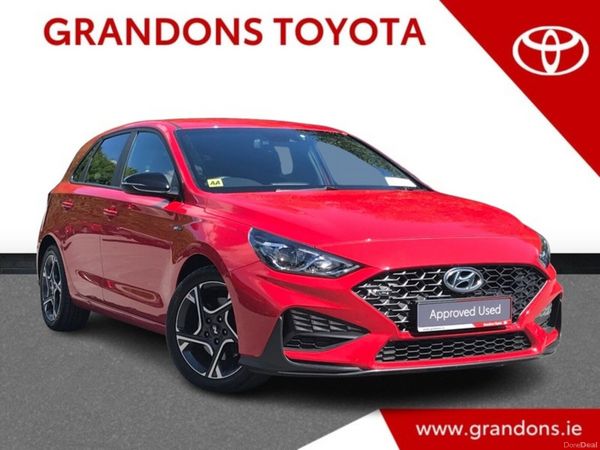 Hyundai i30 Hatchback, Petrol, 2023, Red