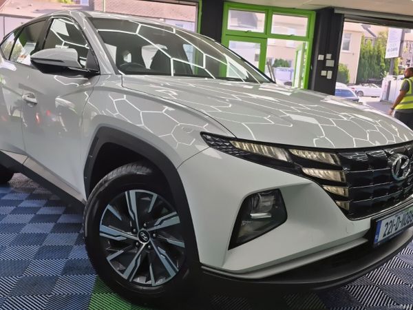 Hyundai Tucson SUV, Petrol Hybrid, 2022, White