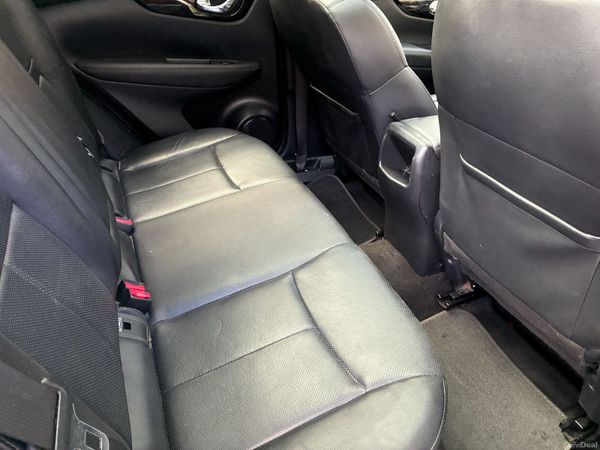 Nissan Qashqai SUV, Diesel, 2017, White