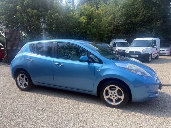 Nissan Leaf Hatchback, Electric, 2011, Blue