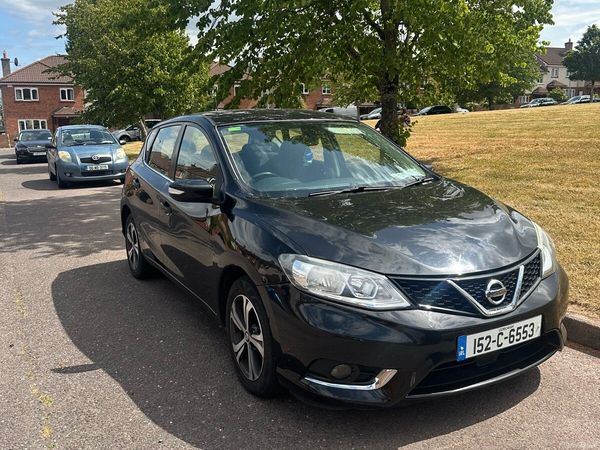 Peugeot 308 Hatchback, Diesel, 2015, Red