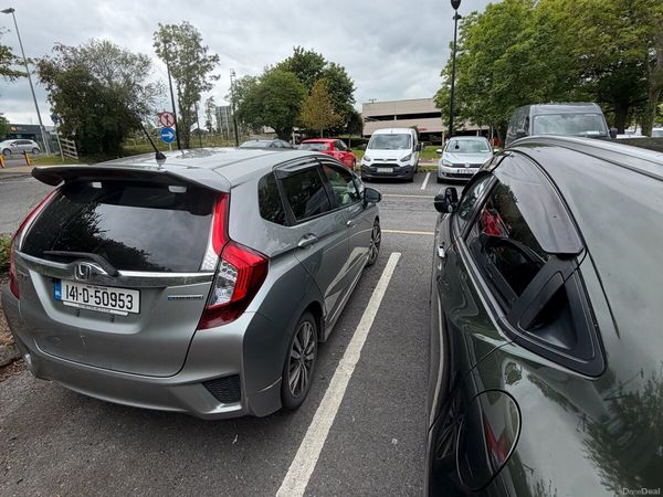 Honda Fit Hatchback, Petrol Hybrid, 2014, Silver