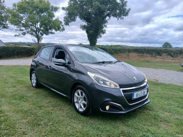 Peugeot 208 Hatchback, Diesel, 2016, Grey