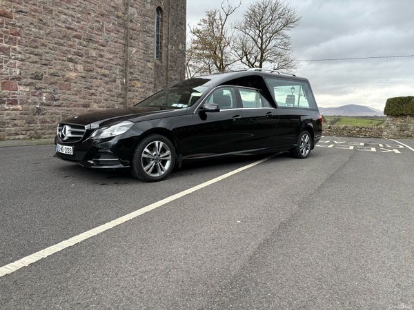 Mercedes-Benz E-Class Hearse, Diesel, 2015, Black