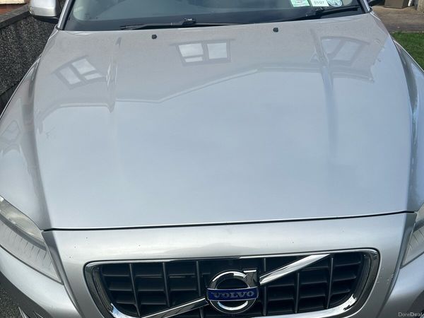 Volvo V70 Estate, Diesel, 2010, Silver