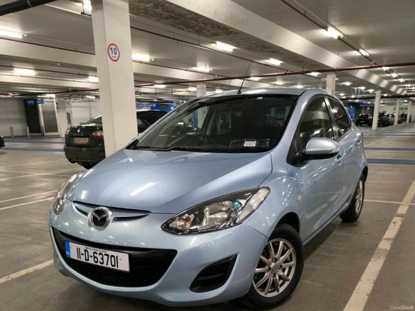 Mazda Demio MPV, Petrol, 2011, Blue