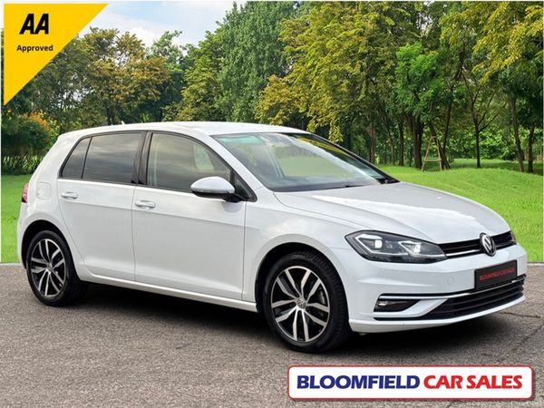 Volkswagen Golf Hatchback, Petrol, 2019, White