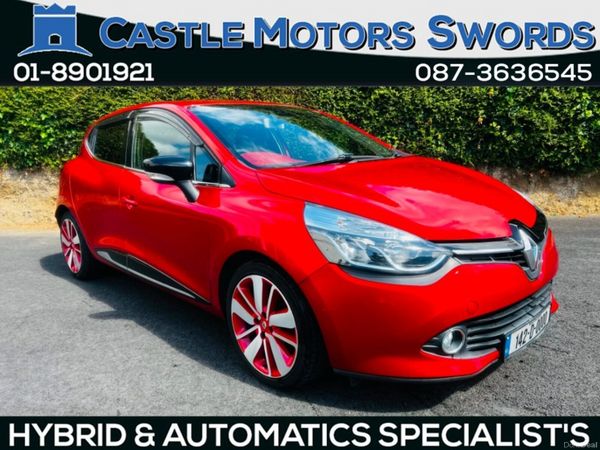 Renault Clio Hatchback, Petrol, 2014, Red