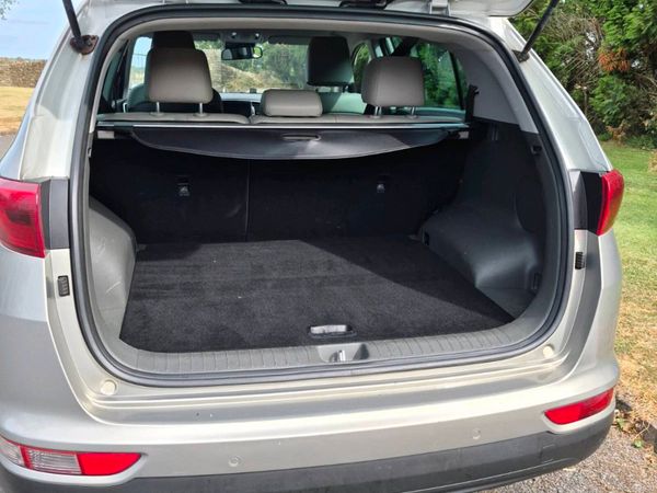 Kia Sportage SUV, Diesel, 2017, Grey