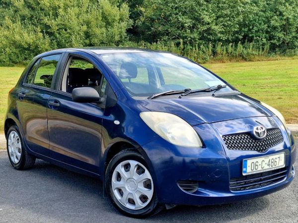 Toyota Yaris Hatchback, Petrol, 2006, Blue