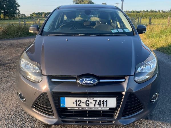 Ford Focus Hatchback, Diesel, 2012, Grey