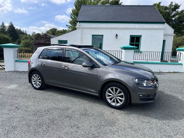 Volkswagen Golf Estate, Petrol, 2016, Grey