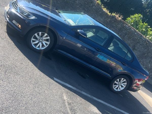 Volkswagen Passat Saloon, Diesel, 2015, Blue