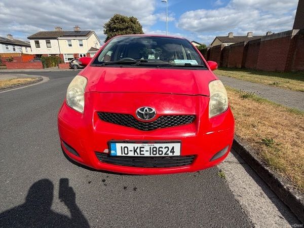 Toyota Vitz Hatchback, Petrol, 2010, Red