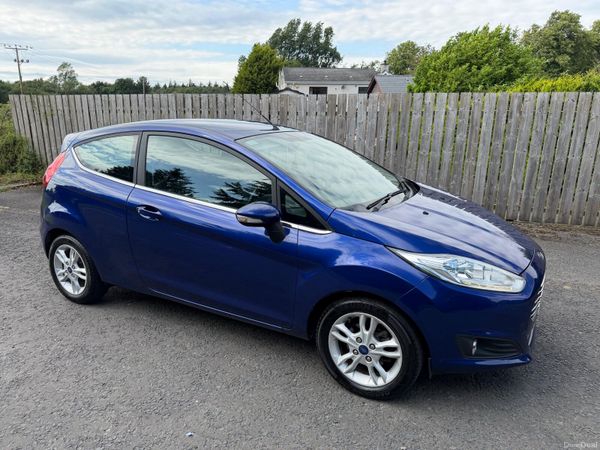 Ford Fiesta Hatchback, Petrol, 2016, Blue