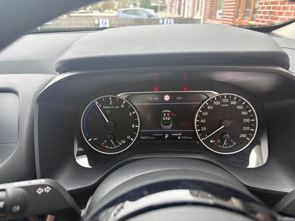 Nissan Qashqai MPV, Petrol, 2023, Black