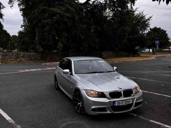 BMW 3-Series Saloon, Diesel, 2009, Silver