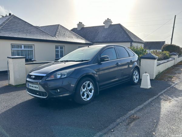 Ford Focus Hatchback, Diesel, 2009, Grey