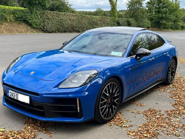 Porsche Panamera Saloon, Petrol Plug-in Hybrid, 2024, Blue
