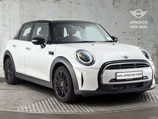 Mini Cooper Hatchback, Petrol, 2024, White