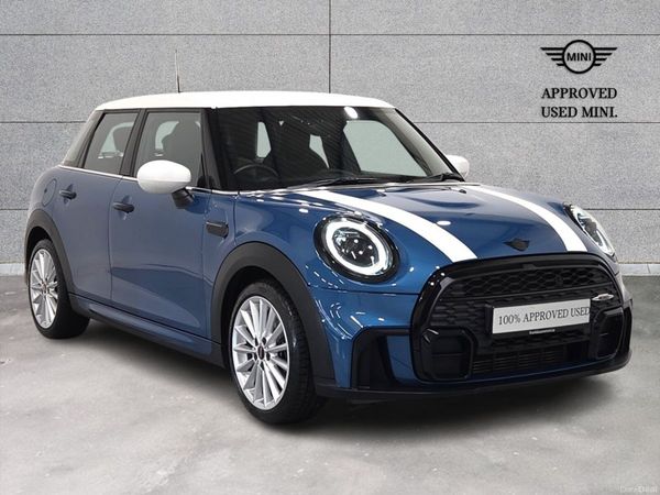 Mini Cooper Hatchback, Petrol, 2022, Blue