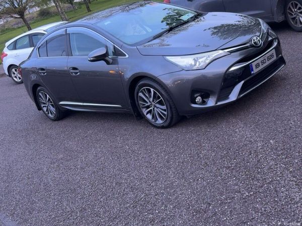 Toyota Avensis Saloon, Diesel, 2018, Grey