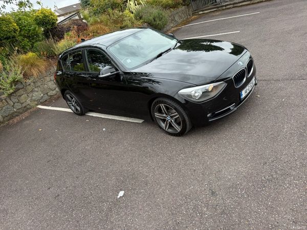 BMW 1-Series Hatchback, Diesel, 2014, Black