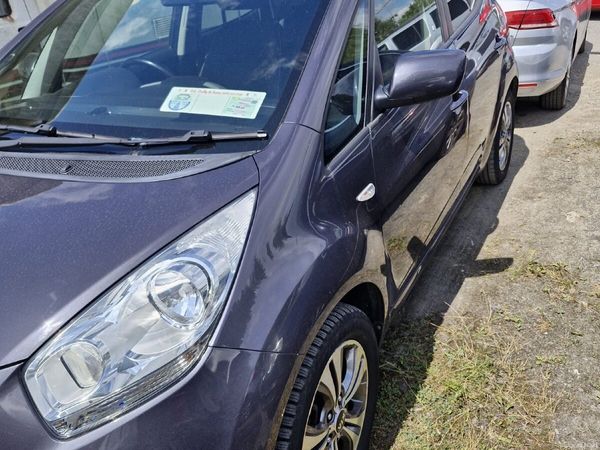 Kia Venga MPV, Diesel, 2017, Grey