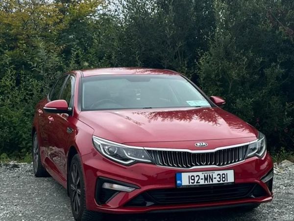 Kia Optima Saloon, Diesel, 2019, Red
