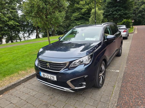 Peugeot 5008 MPV, Diesel, 2018, Blue