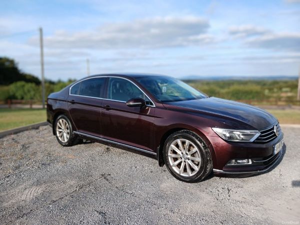 Volkswagen Passat Saloon, Diesel, 2016, Red