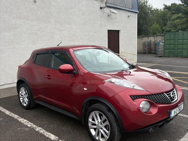 Nissan Juke SUV, Diesel, 2011, Red