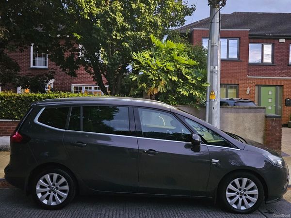 Opel Zafira MPV, Diesel, 2014, Grey